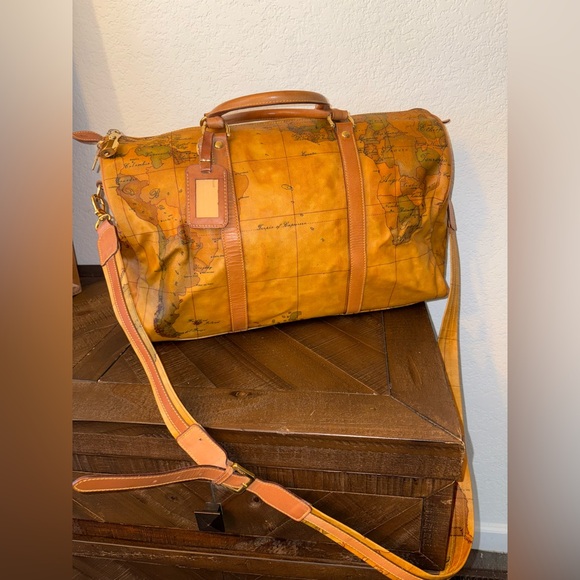 Alviero Martini Other - Alviero Martini 1A Classe Geo Map Travel Duffel Weekender Bag NWOT Italy